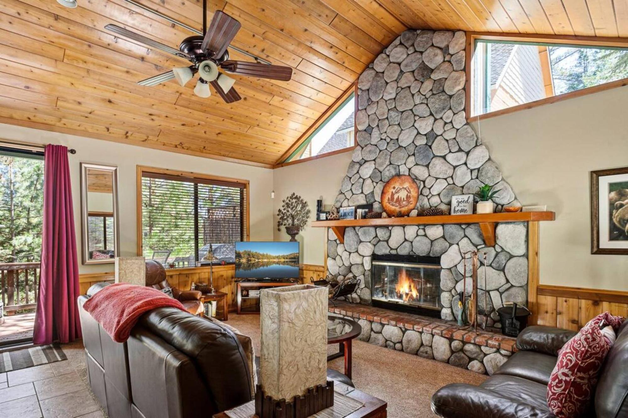 Sutter Ln By Avantstay Beautifully Remodeled Kitchen,4Cabin-Chic Bedrooms Blue Jay Exterior photo